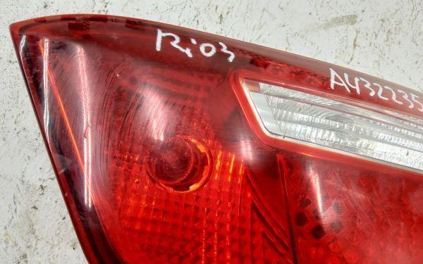 Фонарь задний правый внутренний Kia Rio 3 Sedan