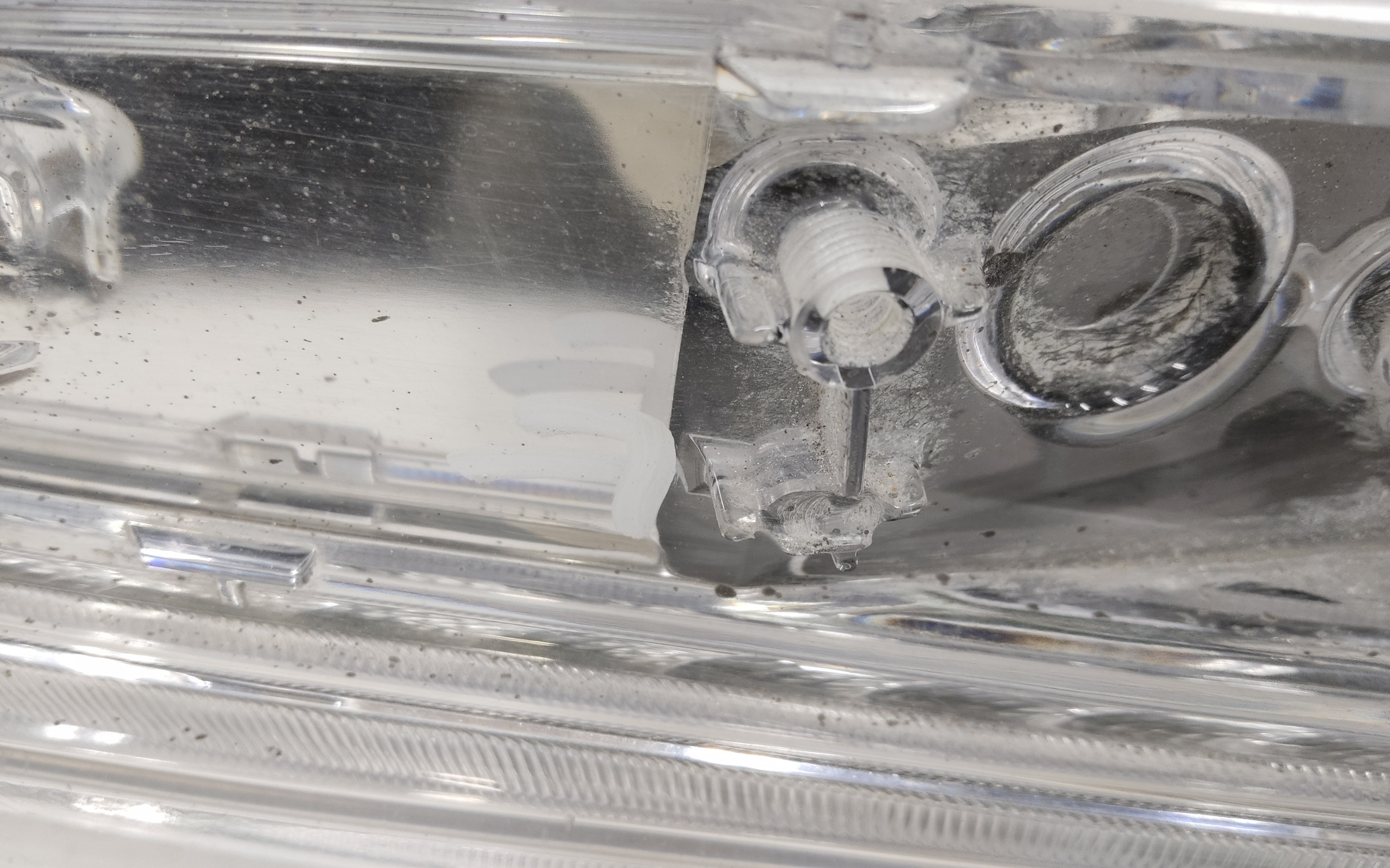 Фара передняя правая Toyota Land Cruiser 200 Restail 2 LED светлая