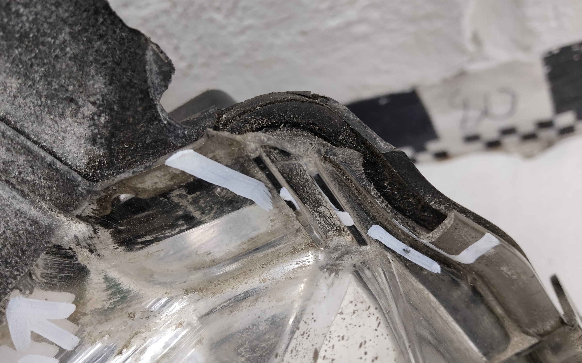 Фара передняя правая Toyota Land Cruiser 200 Restail 2 LED светлая