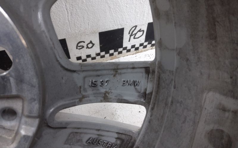 Диск колеса литой BMW 3er F30 R16
