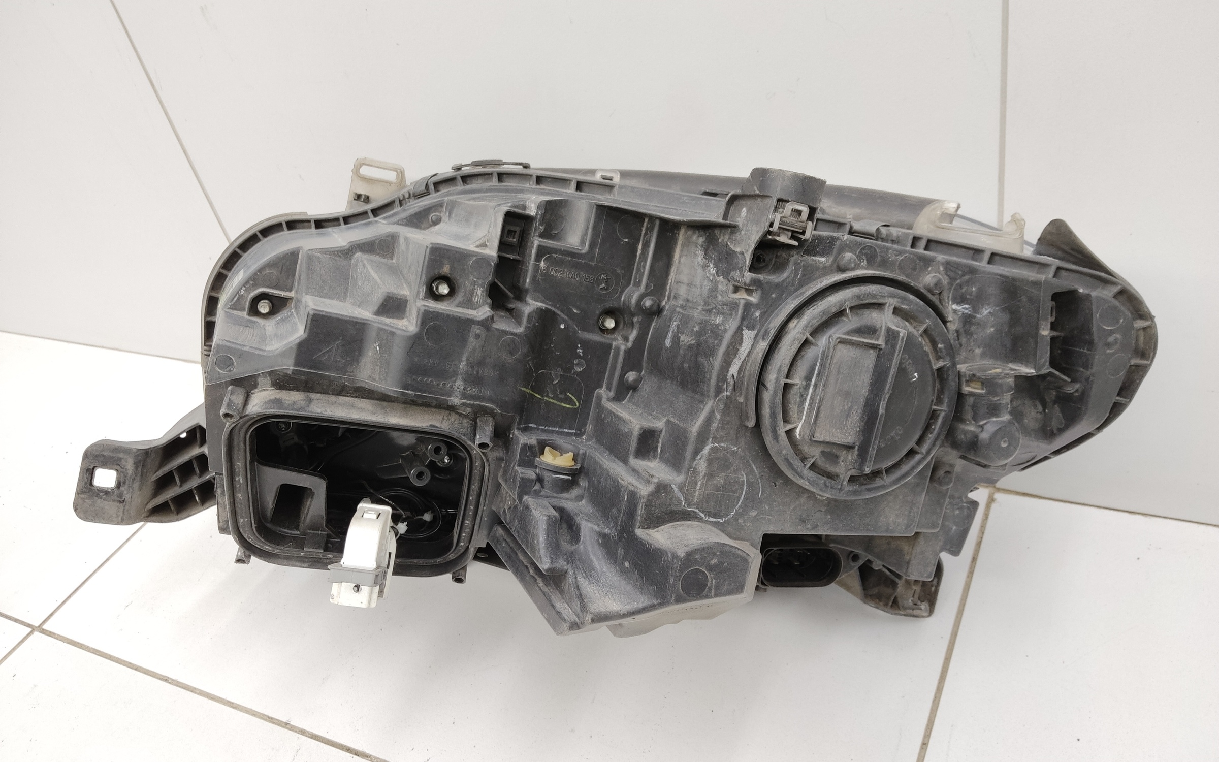 Фара передняя правая Mercedes Benz M-Klasse W166