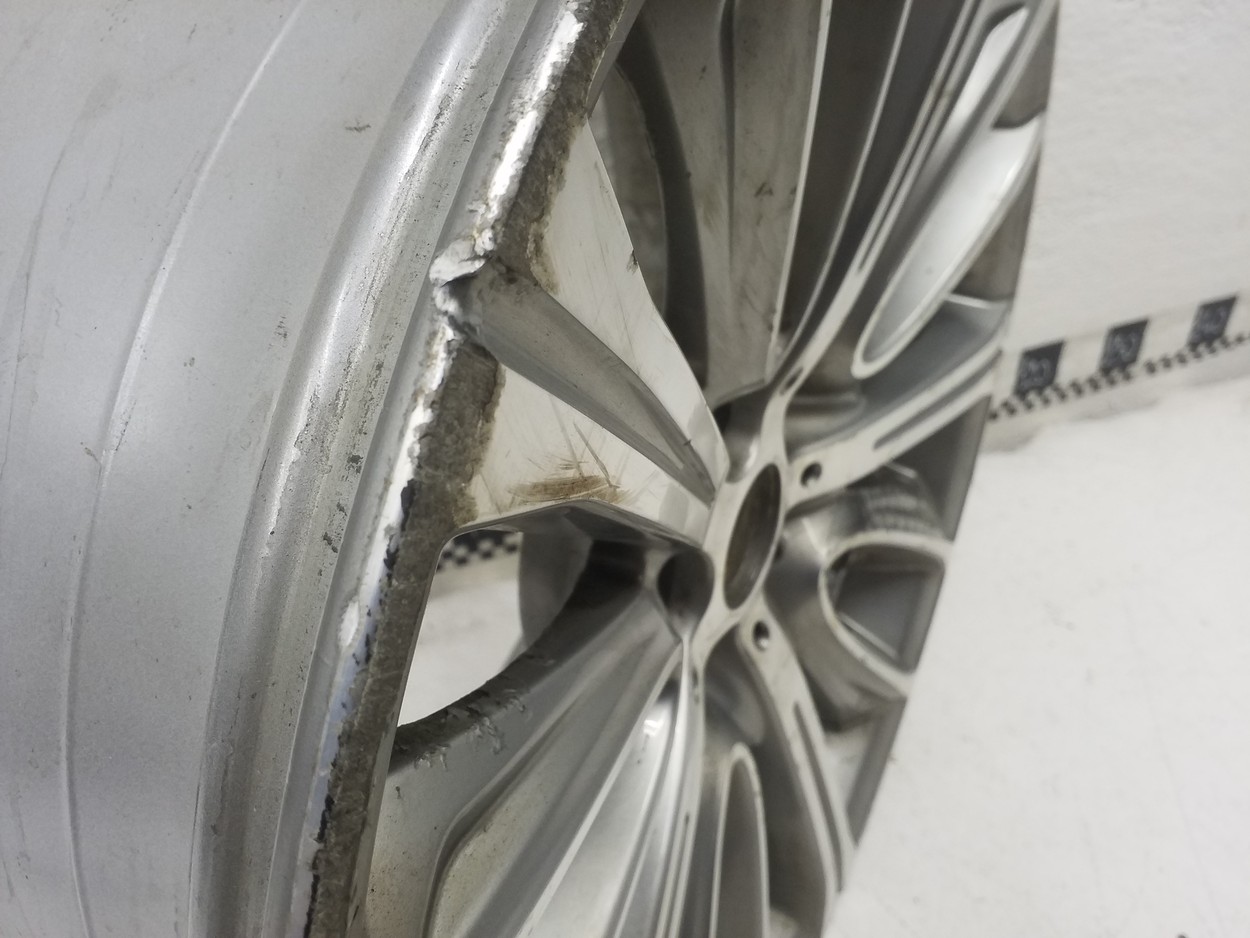 Диск колеса литой BMW 7er G11 R20