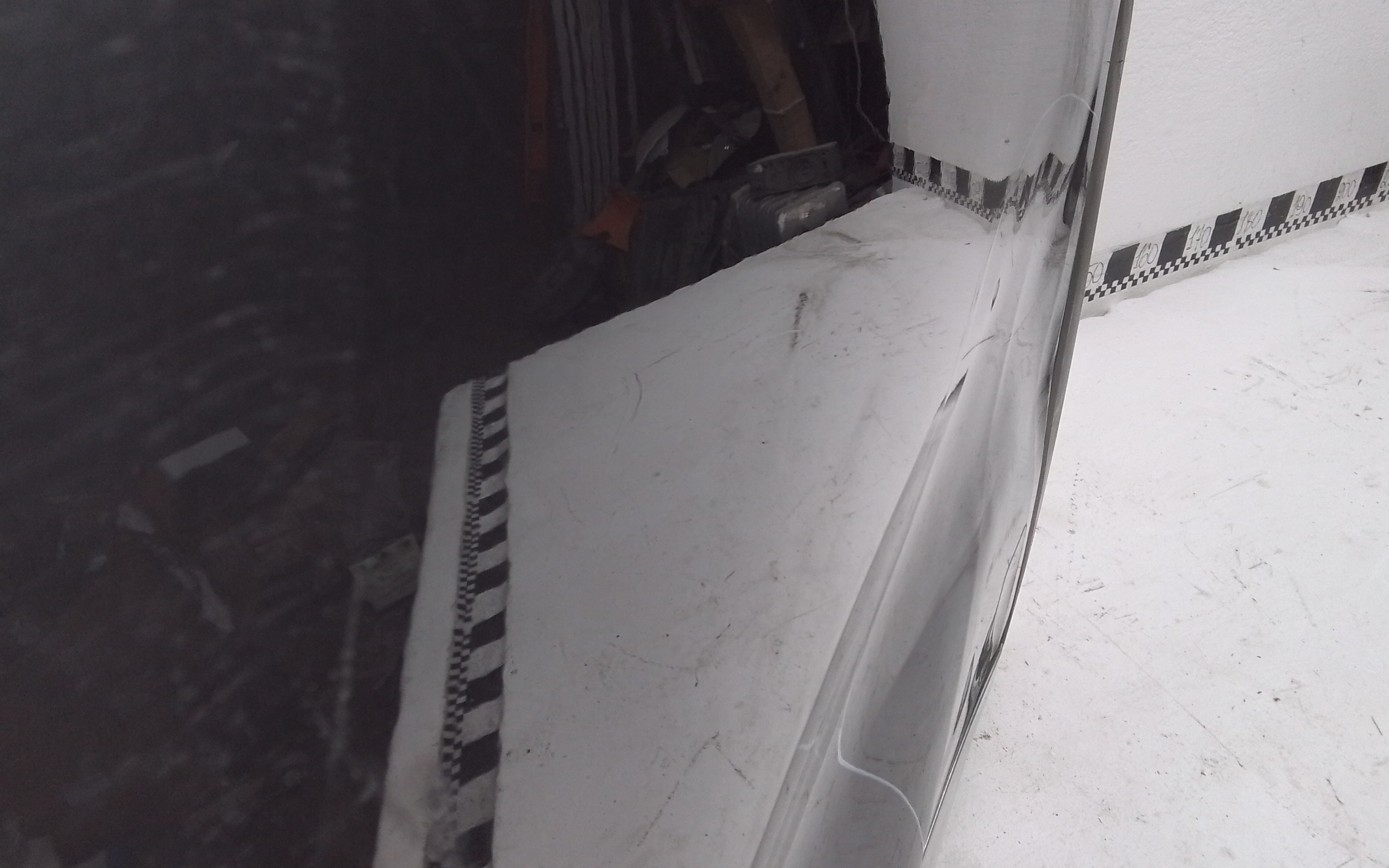 Дверь задняя левая Kia Sorento 3 под накладку