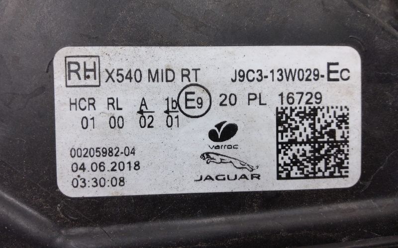 Фара передняя правая Jaguar E-Pace LED