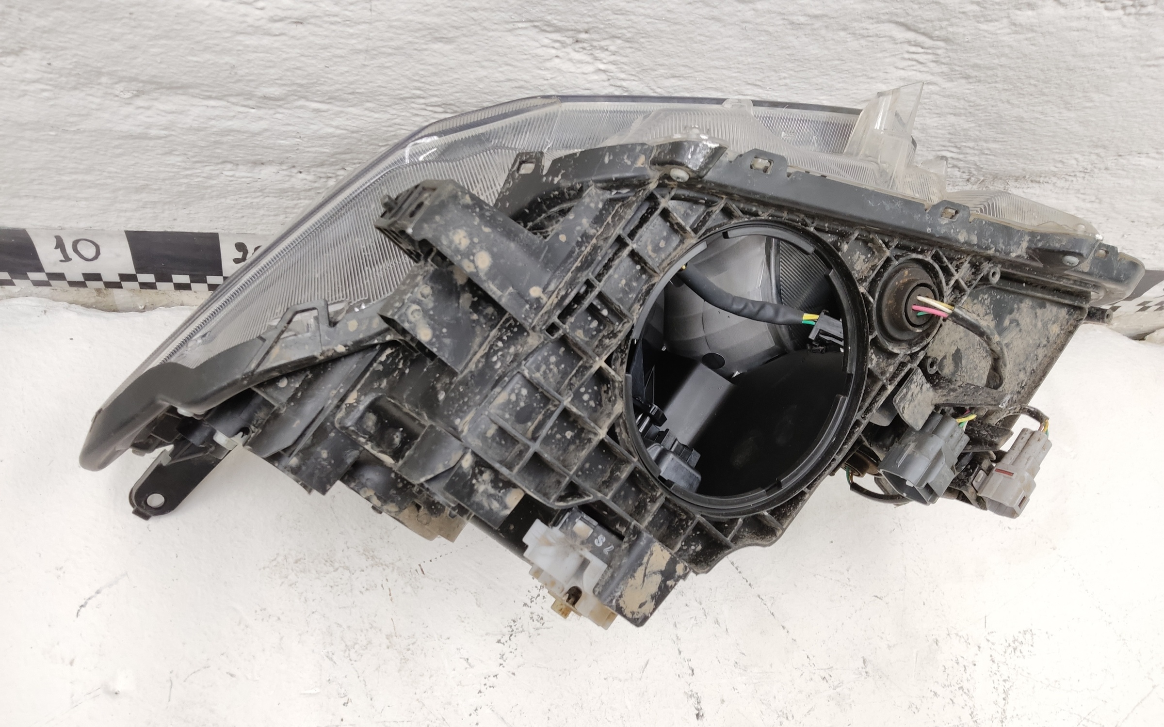 Фара передняя правая Toyota RAV4 CA40 Restail LED