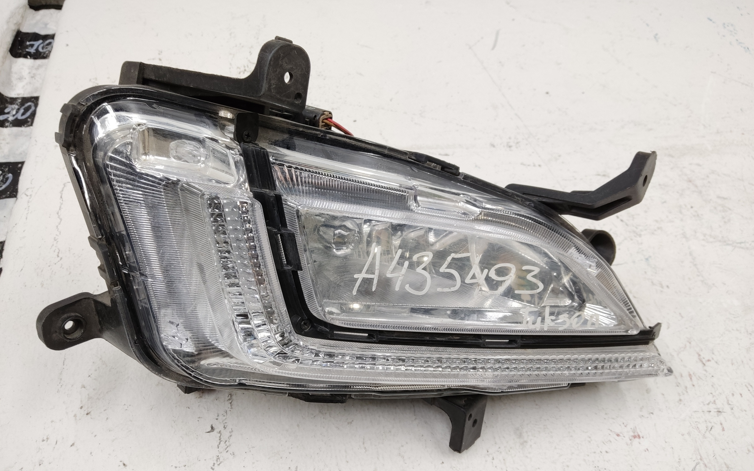 Фара ПТФ передняя правая Hyundai Tucson 3 Restail галоген с ДХО