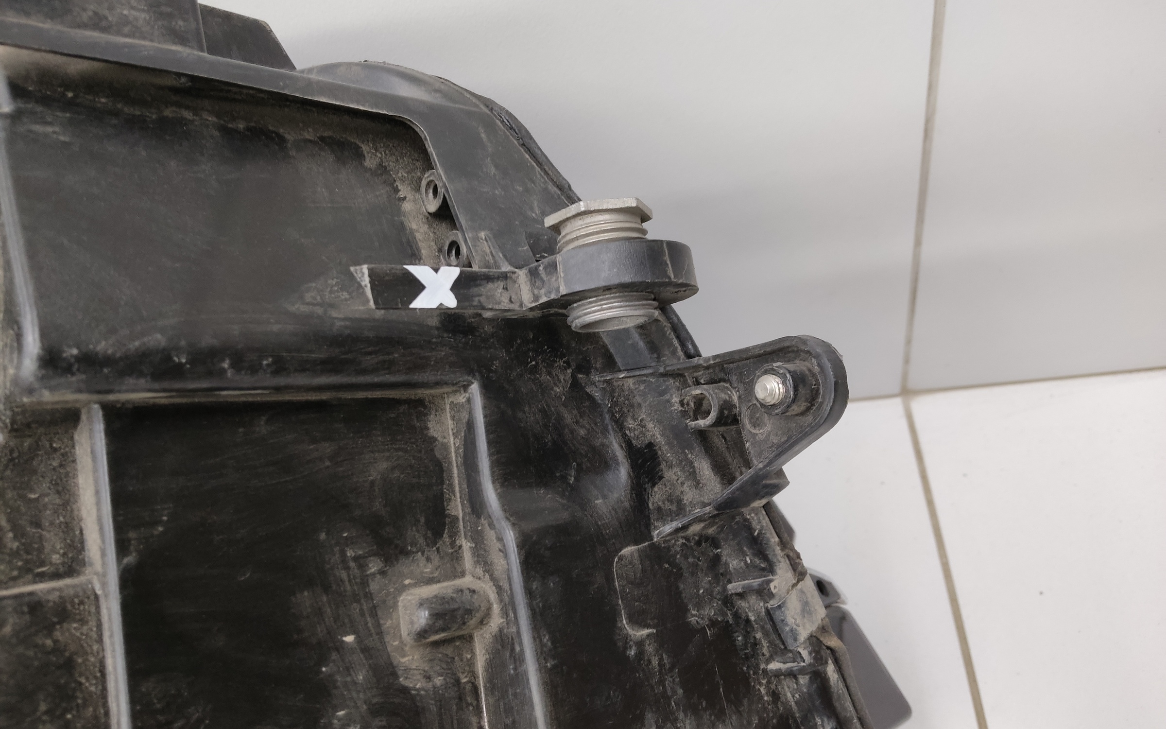 Фара передняя левая Volkswagen Tiguan 2 LED