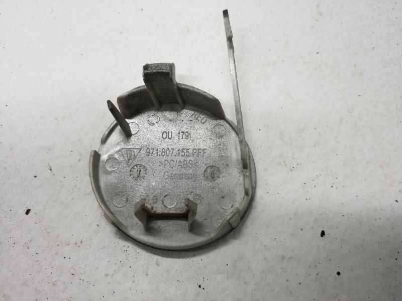Заглушка буксировочного крюка переднего бампера Porsche Panamera 2