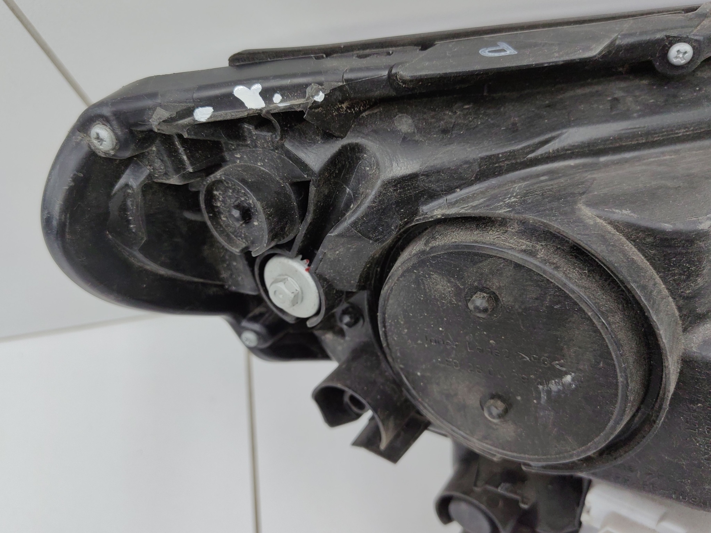 Фара передняя левая Toyota RAV4 CA40 Restail LED