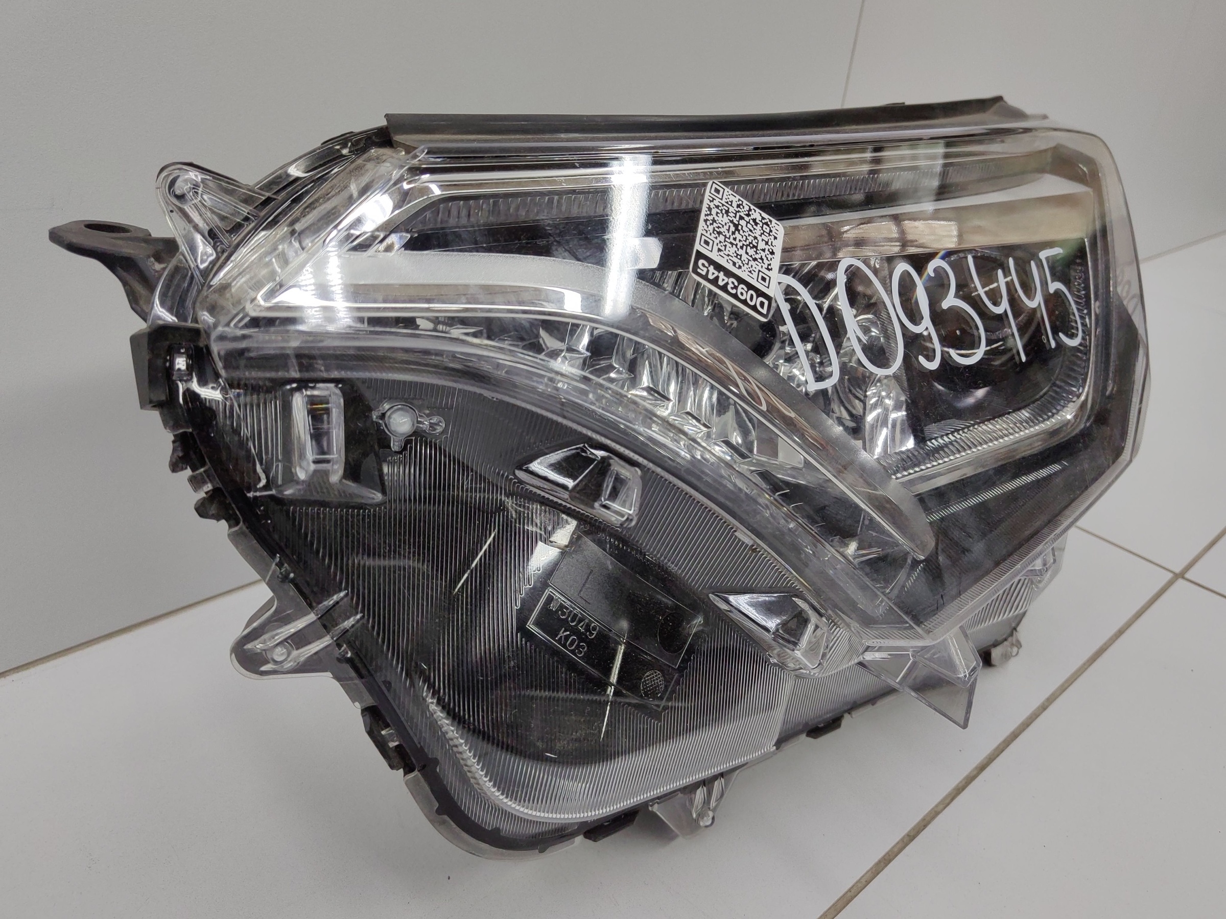Фара передняя левая Toyota RAV4 CA40 Restail LED
