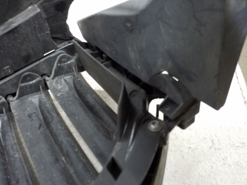 Жалюзи решетки радиатора BMW 5er G30