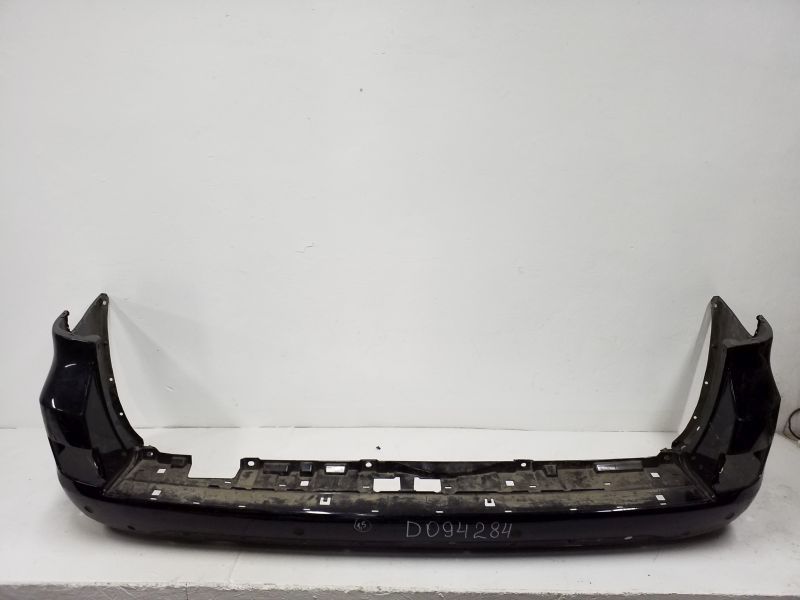 Бампер задний Toyota Land Cruiser 200 Restail 2