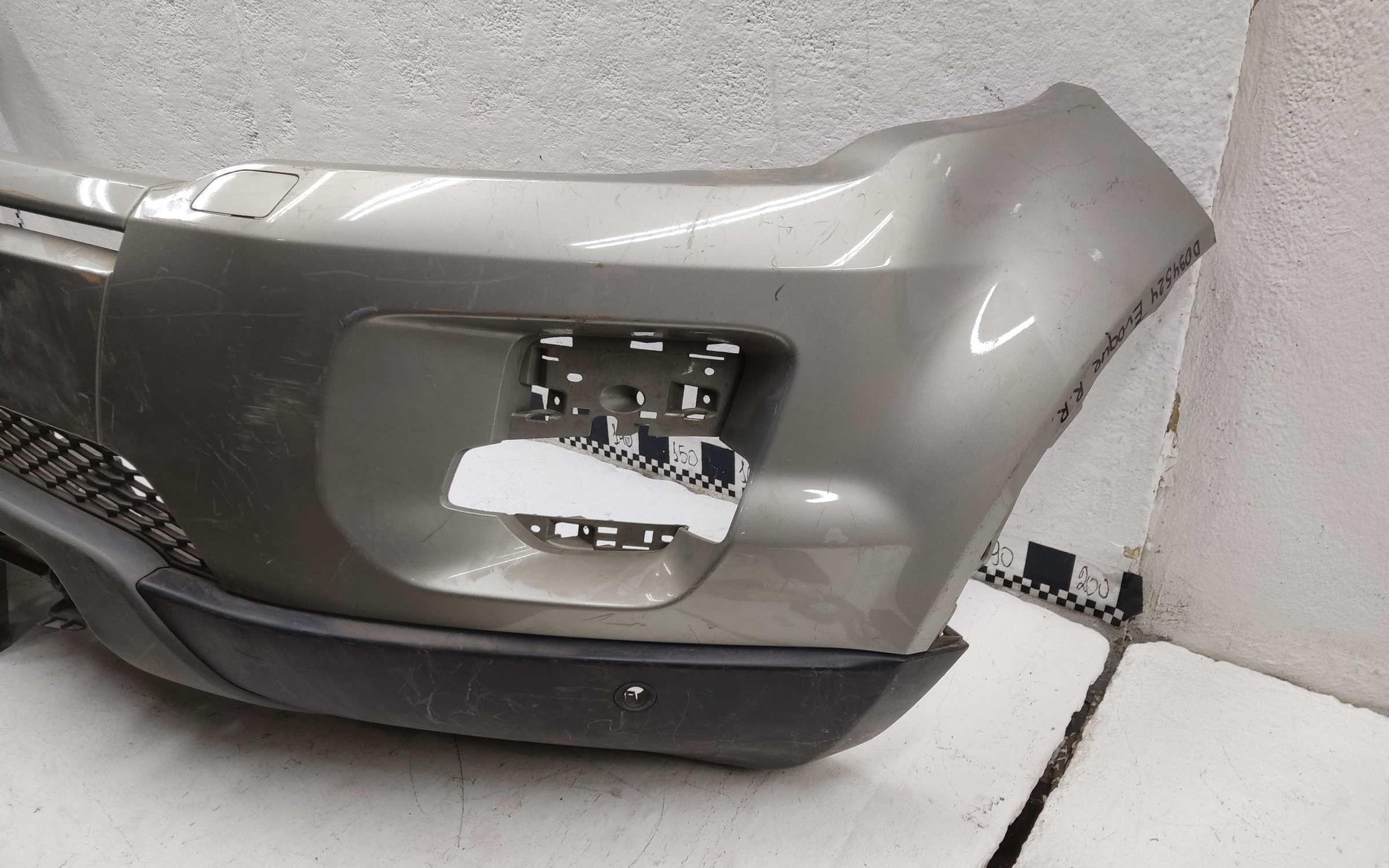 Бампер передний Land Rover Range Rover Evoque 1