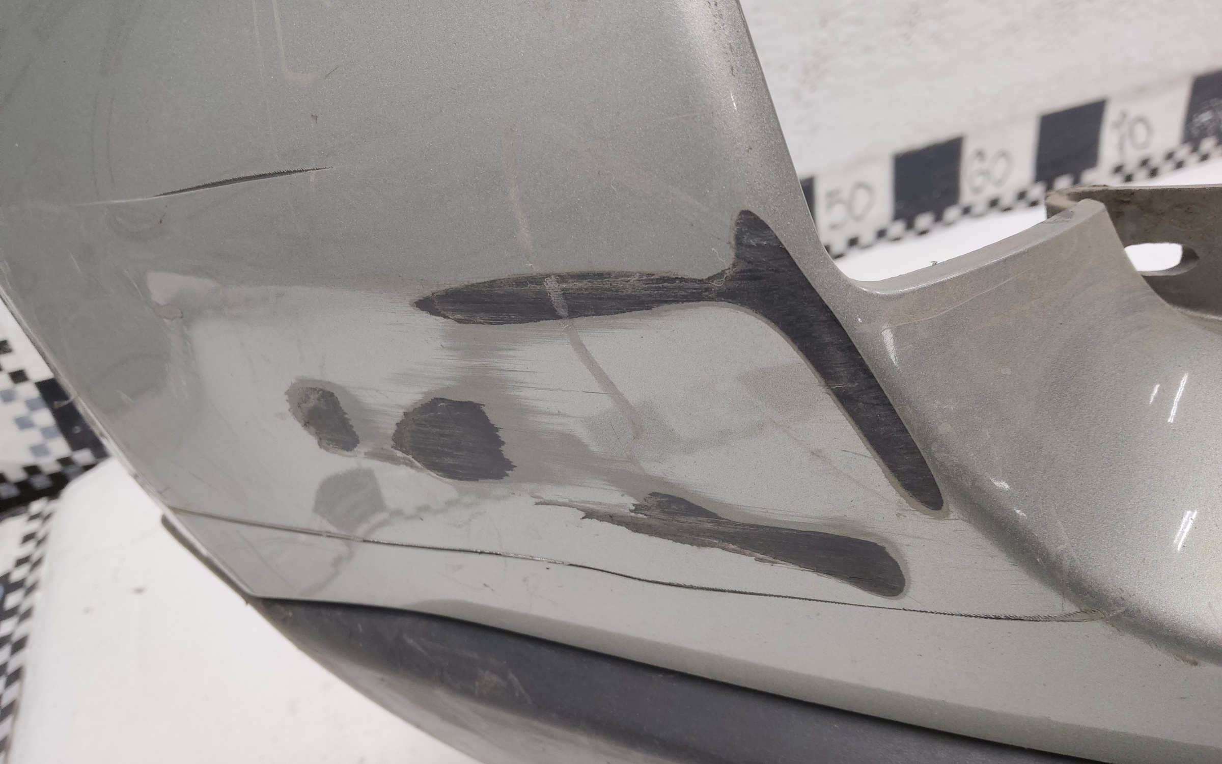 Бампер передний Land Rover Range Rover Evoque 1