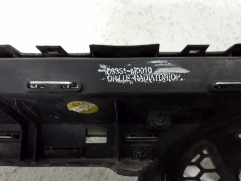 Решетка радиатора Hyundai Creta 1