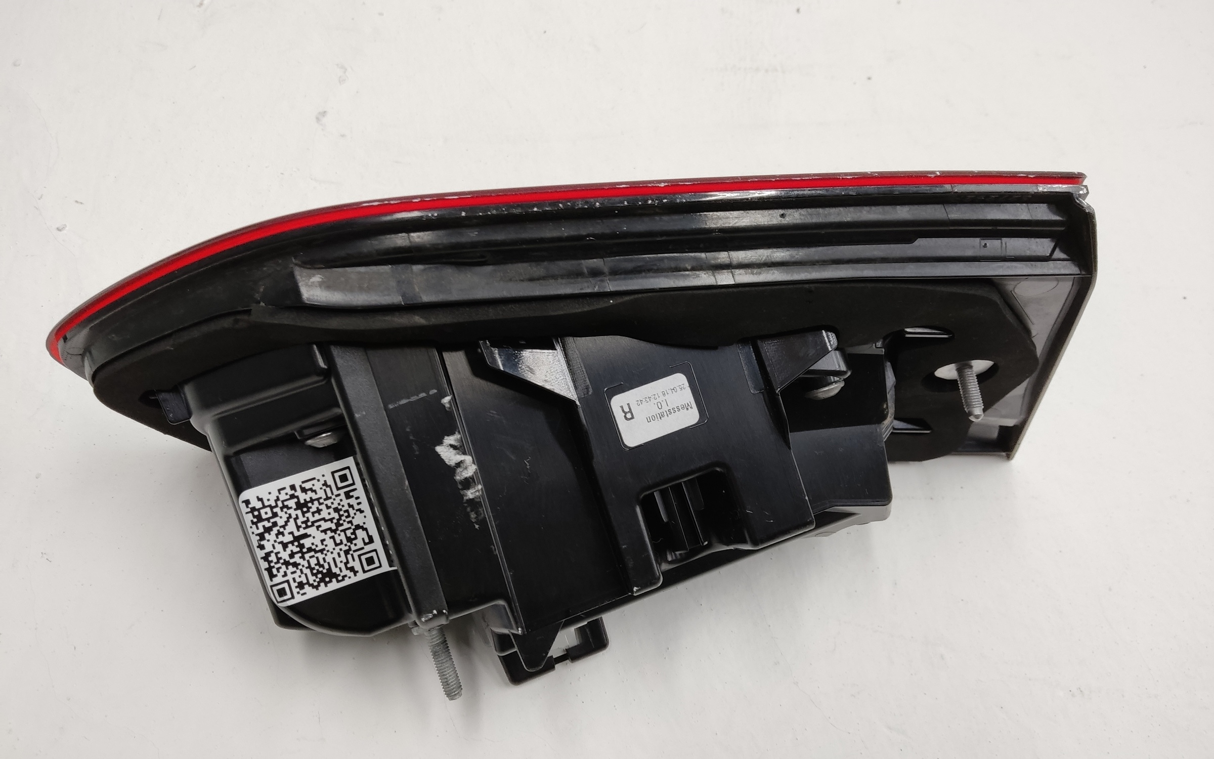 Фонарь задний правый внутренний Mercedes Benz GLC-klasse X253 LED 