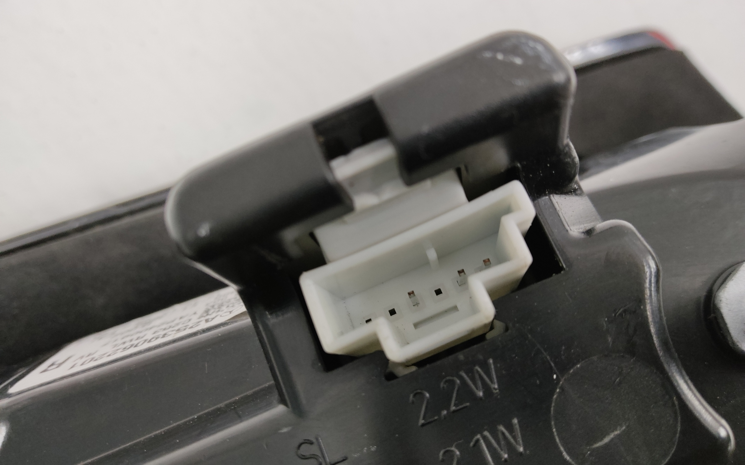 Фонарь задний правый внутренний Mercedes Benz GLC-klasse X253 LED 