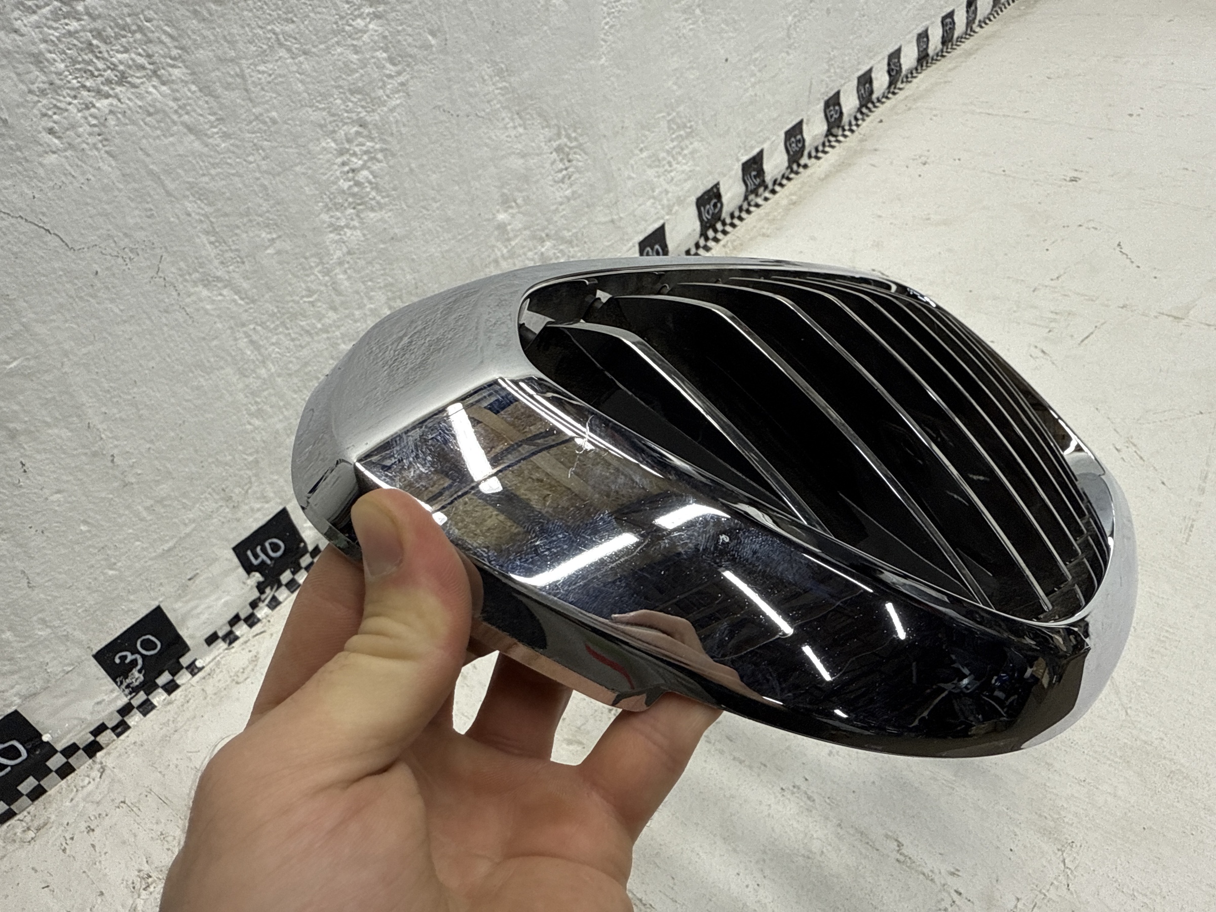 Решетка радиатора правая BMW 6er G32