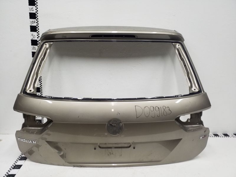 Крышка багажника Volkswagen Tiguan 2