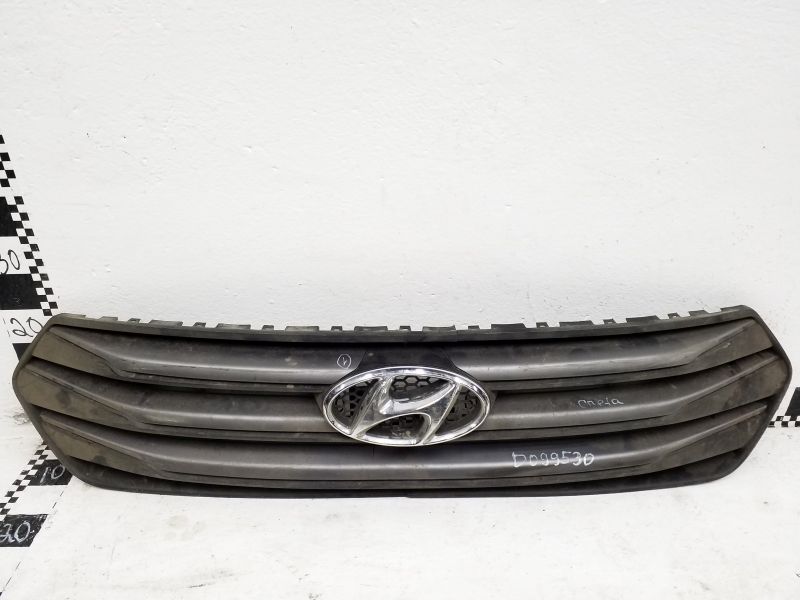 Решетка радиатора Hyundai Creta 1