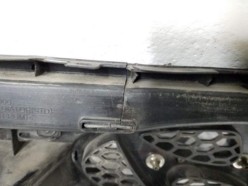 Решетка радиатора Hyundai Creta 1