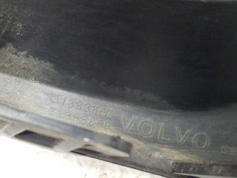 Накладка заднего бампера правая черная Volvo XC90 2