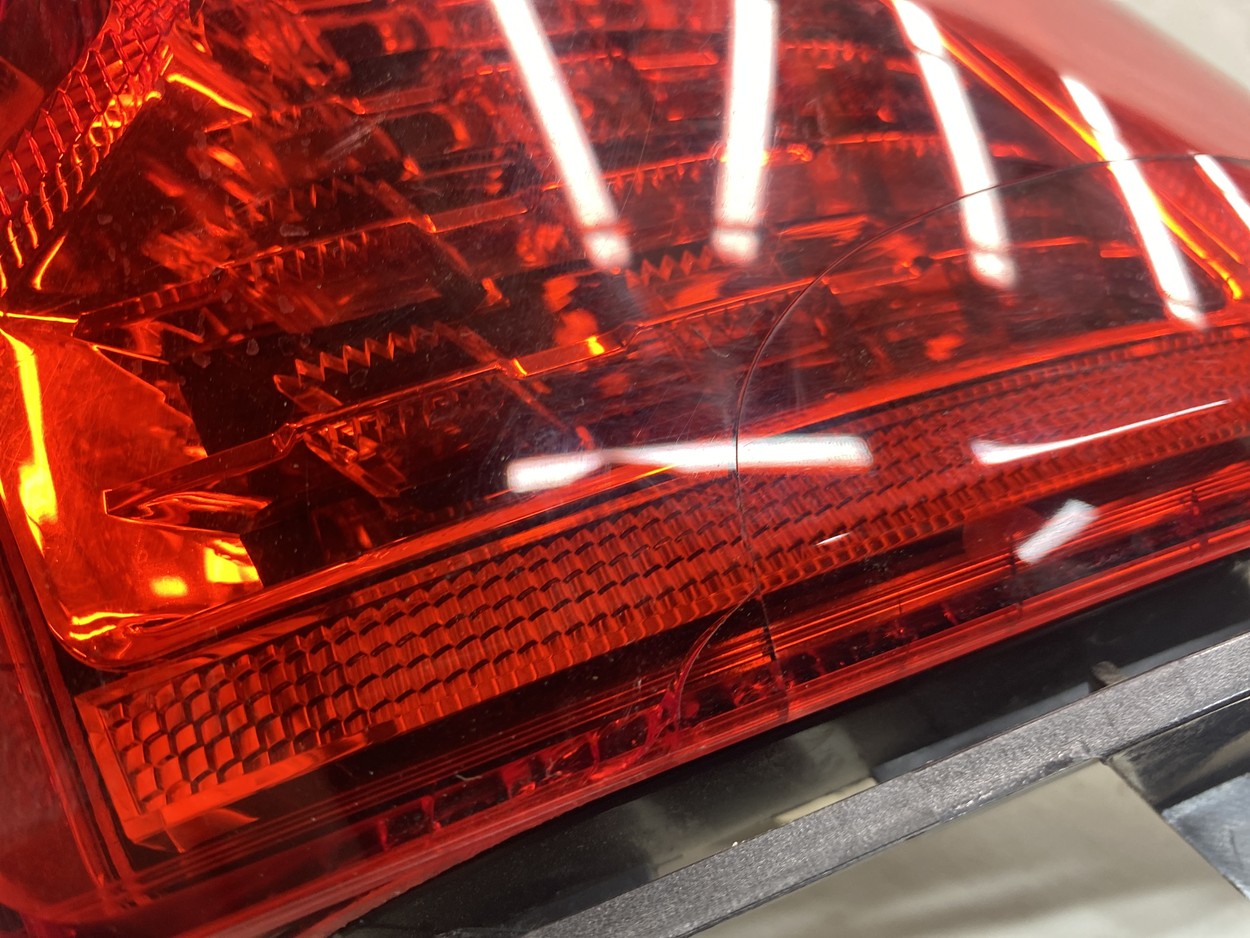 Фонарь задний правый Volvo XC60 2 LED