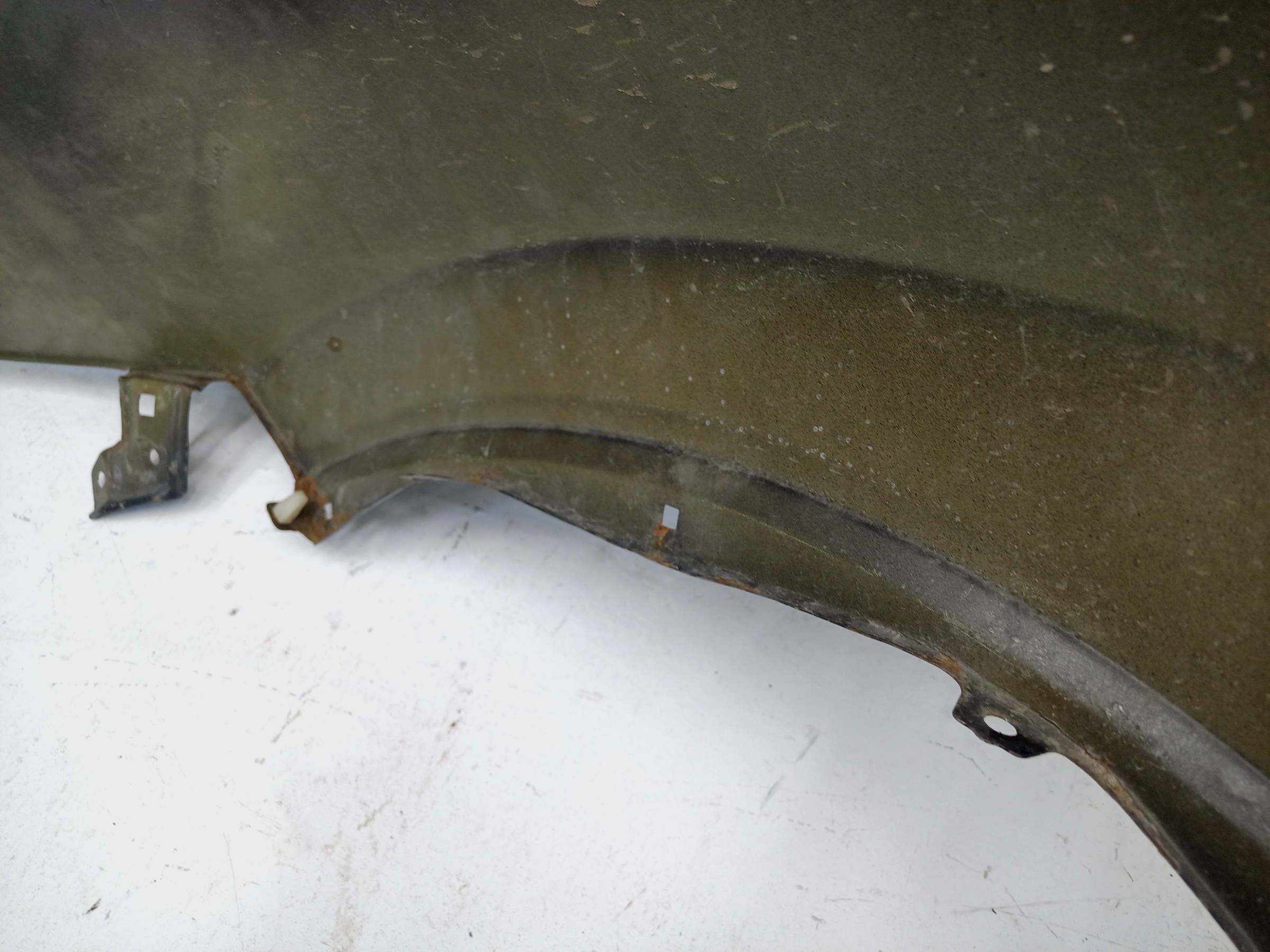 Крыло переднее правое Honda Civic 8 Hatchback 5D