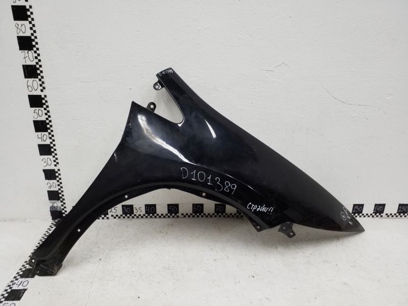 Крыло переднее правое Honda Civic 8 Hatchback 5D