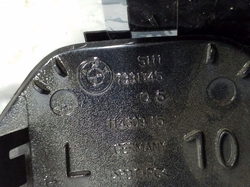 Крышка форсунки омывателя фары левая BMW 5er F10