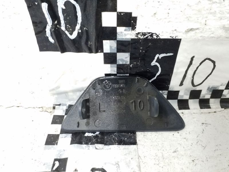 Крышка форсунки омывателя фары левая BMW 5er F10