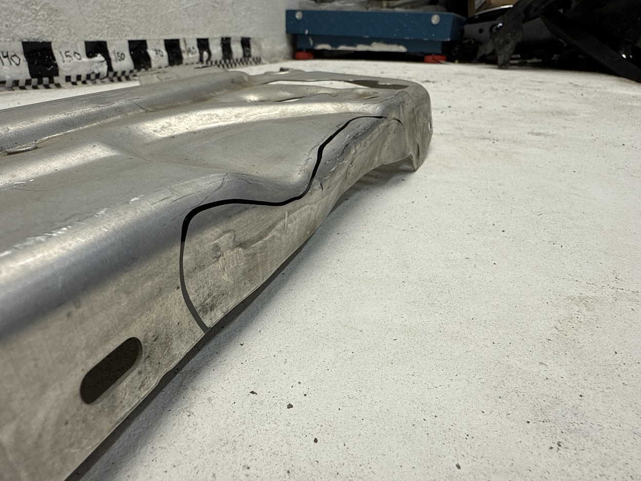 Панель передняя Mercedes Benz C-klasse W205