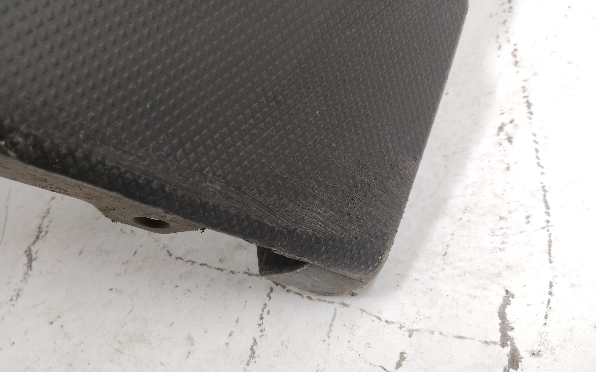 Бампер передний Subaru Forester 5 SK