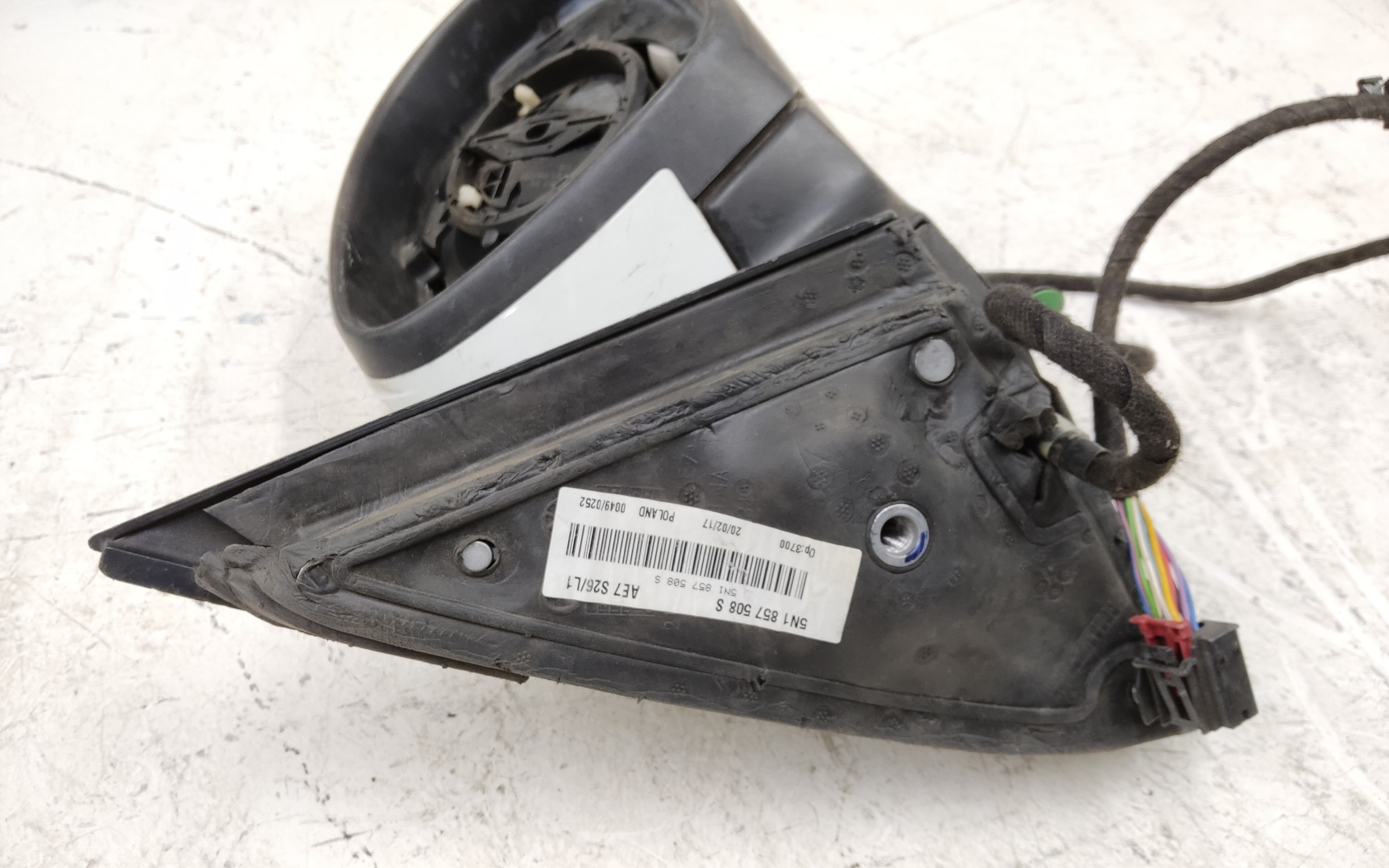 Зеркало правое Volkswagen Tiguan 1 13 контактов