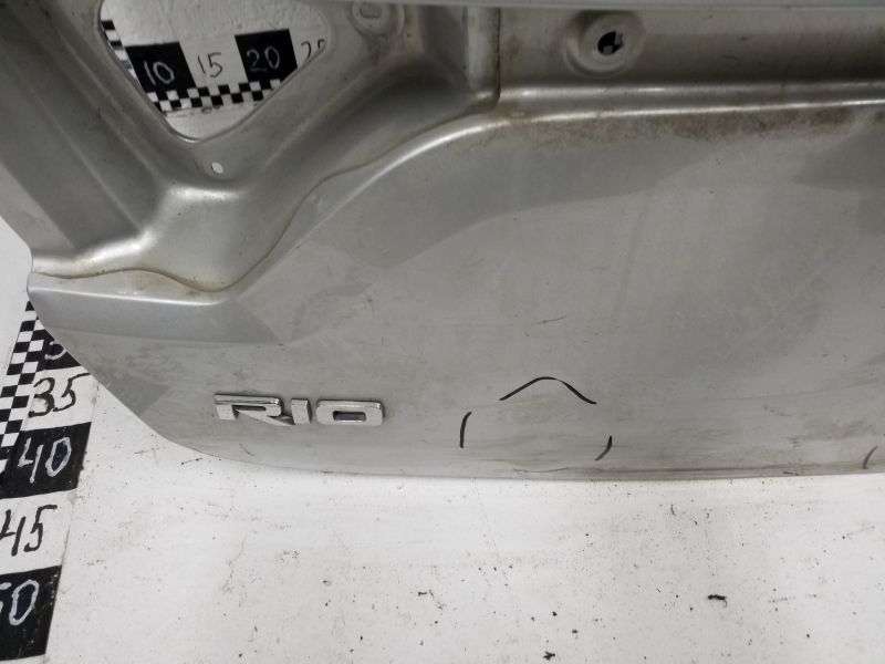 Крышка багажника Kia Rio 4 Sedan не под камеру