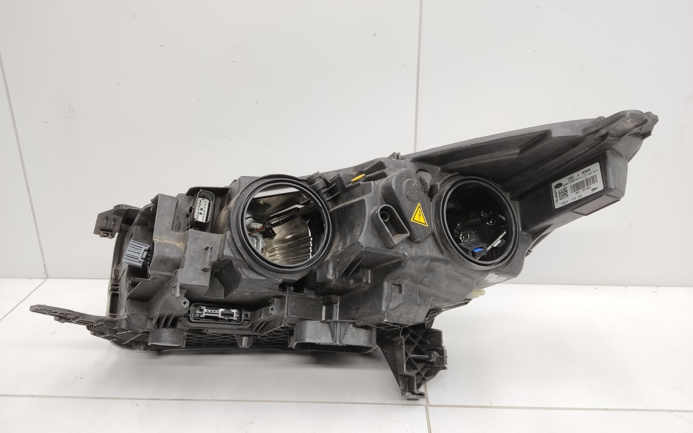 Фара передняя правая Ford Kuga 2 Restail ксенон ДХО