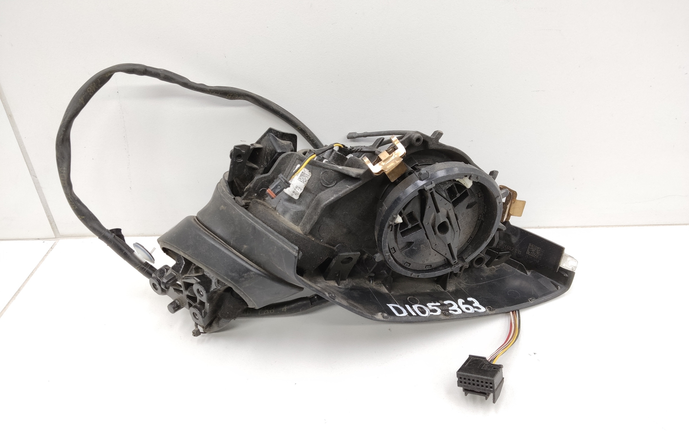 Зеркало заднего вида наружное правое Audi A4 B9 6 контактов