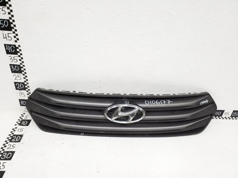 Решетка радиатора Hyundai Creta 1