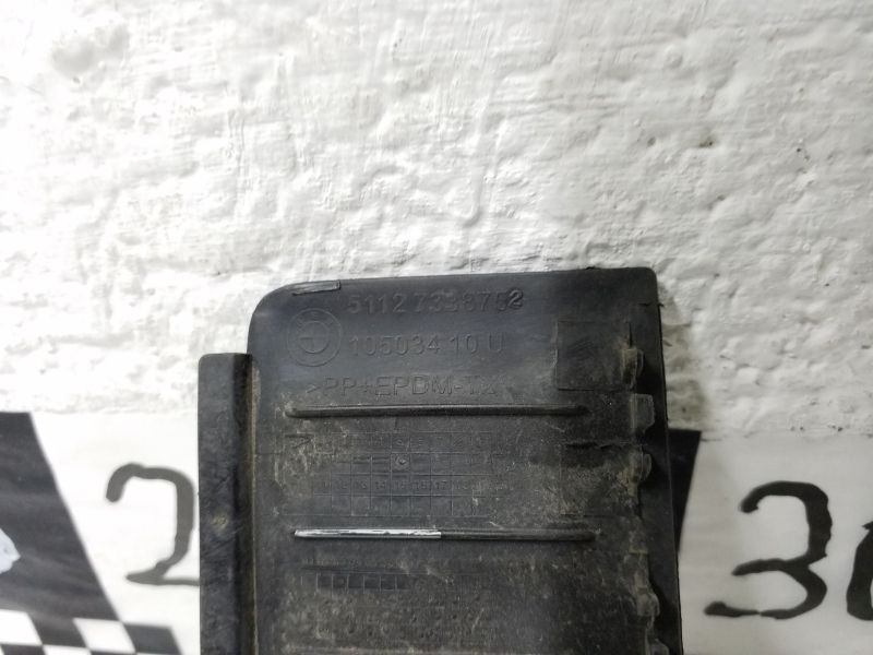 Заглушка буксировочного крюка заднего бампера BMW X3 F25 Restail