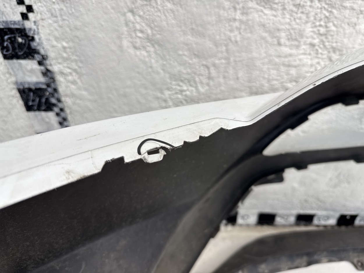 Бампер передний Toyota RAV4 CA40 Restail