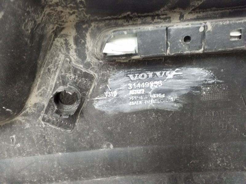 Бампер задний Volvo XC40