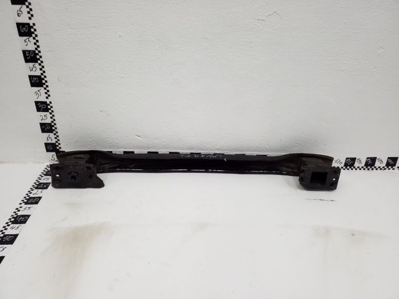 Усилитель заднего бампера Mercedes Benz C-klasse W205