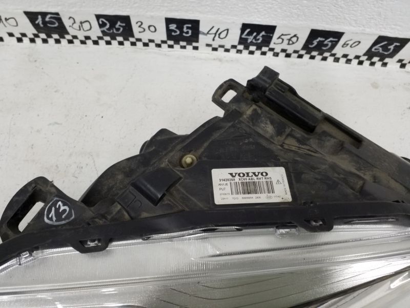 Фара передняя правая Volvo XC60 1 Restail ксенон адаптив