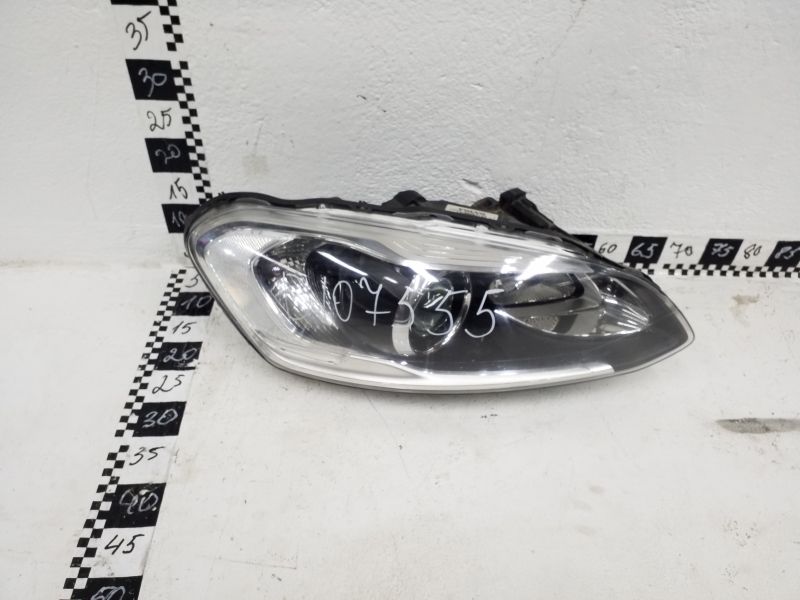 Фара передняя правая Volvo XC60 1 Restail ксенон адаптив