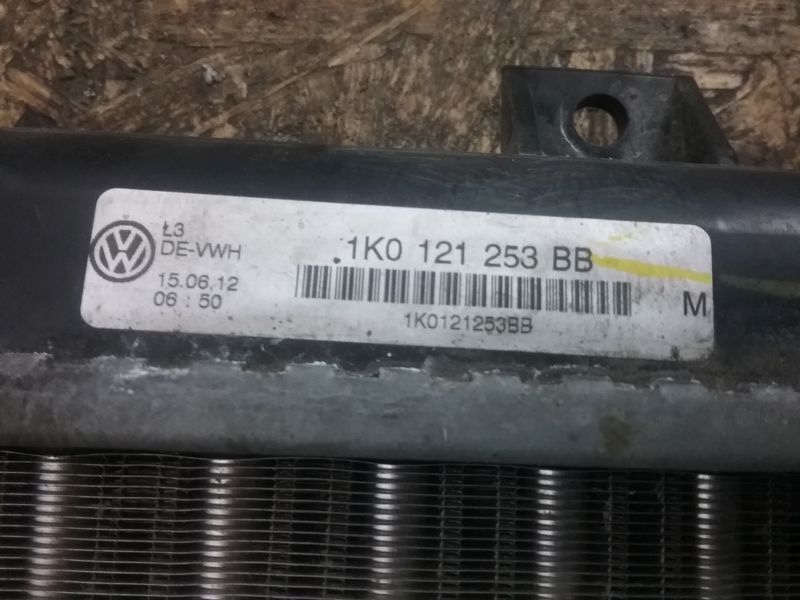 Радиатор охлаждения Volkswagen Passat B6