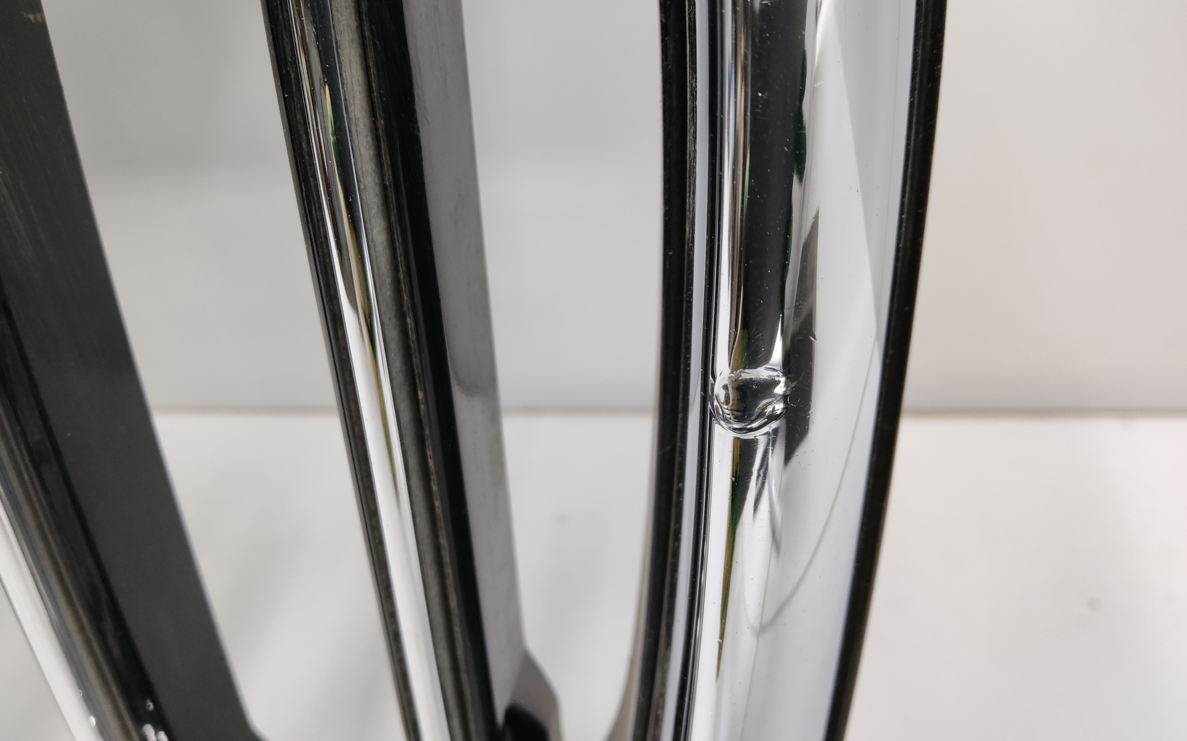 Решетка радиатора Volvo XC60 2 под камеру