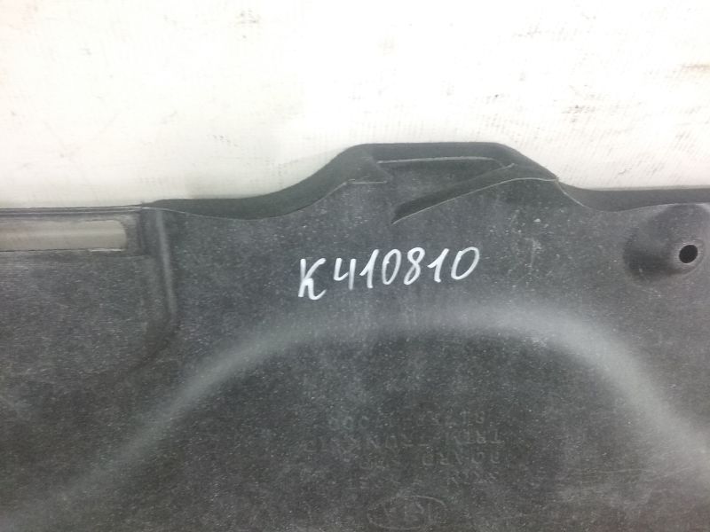 Обшивка крышки багажника Kia Rio 3 Sedan