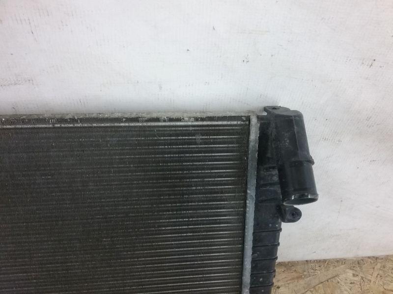 Радиатор охлаждения двигателя Renault Duster М/Т