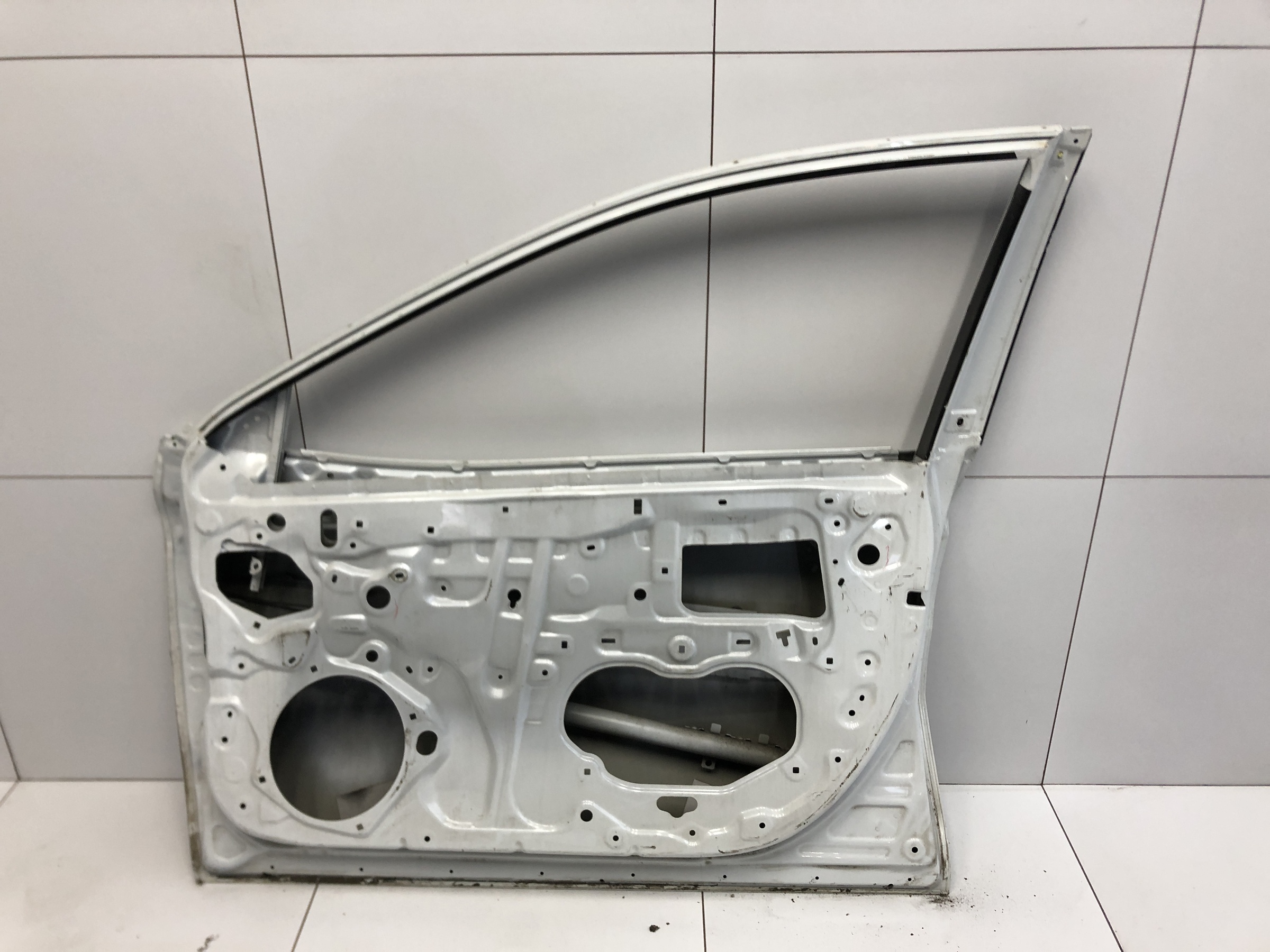 Дверь передняя правая Toyota Camry V70