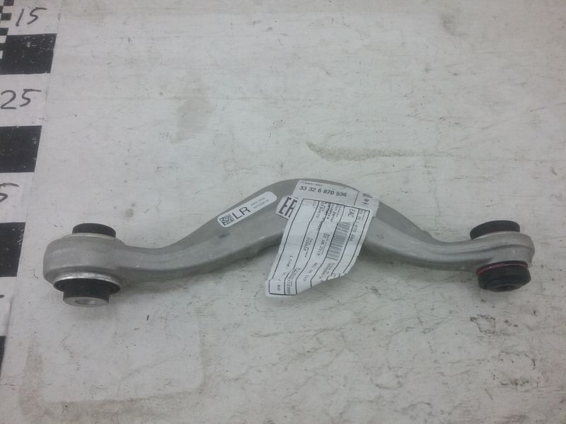 Поперечный рычаг задней подвески правый BMW 5er G30